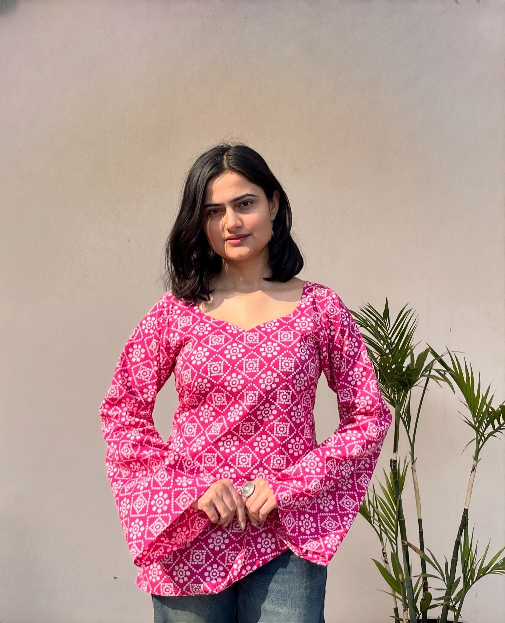 DILRUBA-Bandhani Print Sweetheart Neck Short Kurti - Roopinee Clothing
