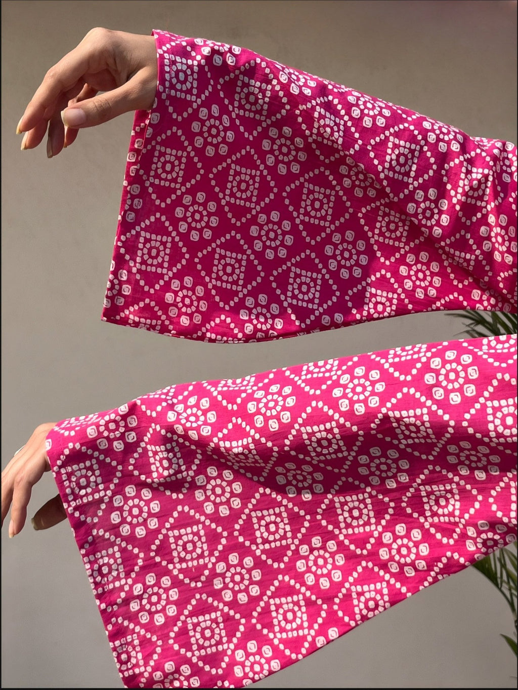 DILRUBA-Bandhani Print Sweetheart Neck Short Kurti - Roopinee Clothing