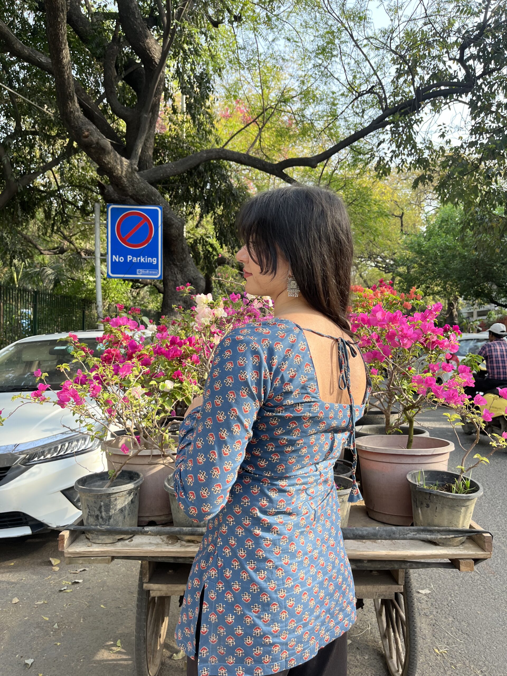 morni buti print square neck backless short kurti morni buti print square neck backless short kurti